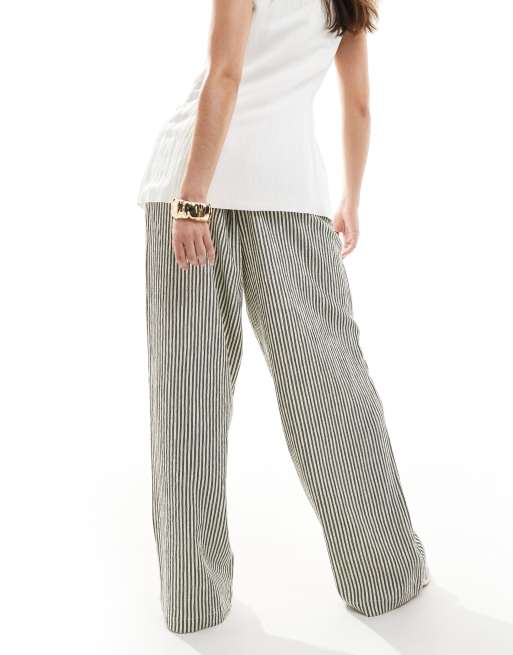 ASOS DESIGN textured pull on straight leg pants in brown and white stripe, 3 of 5