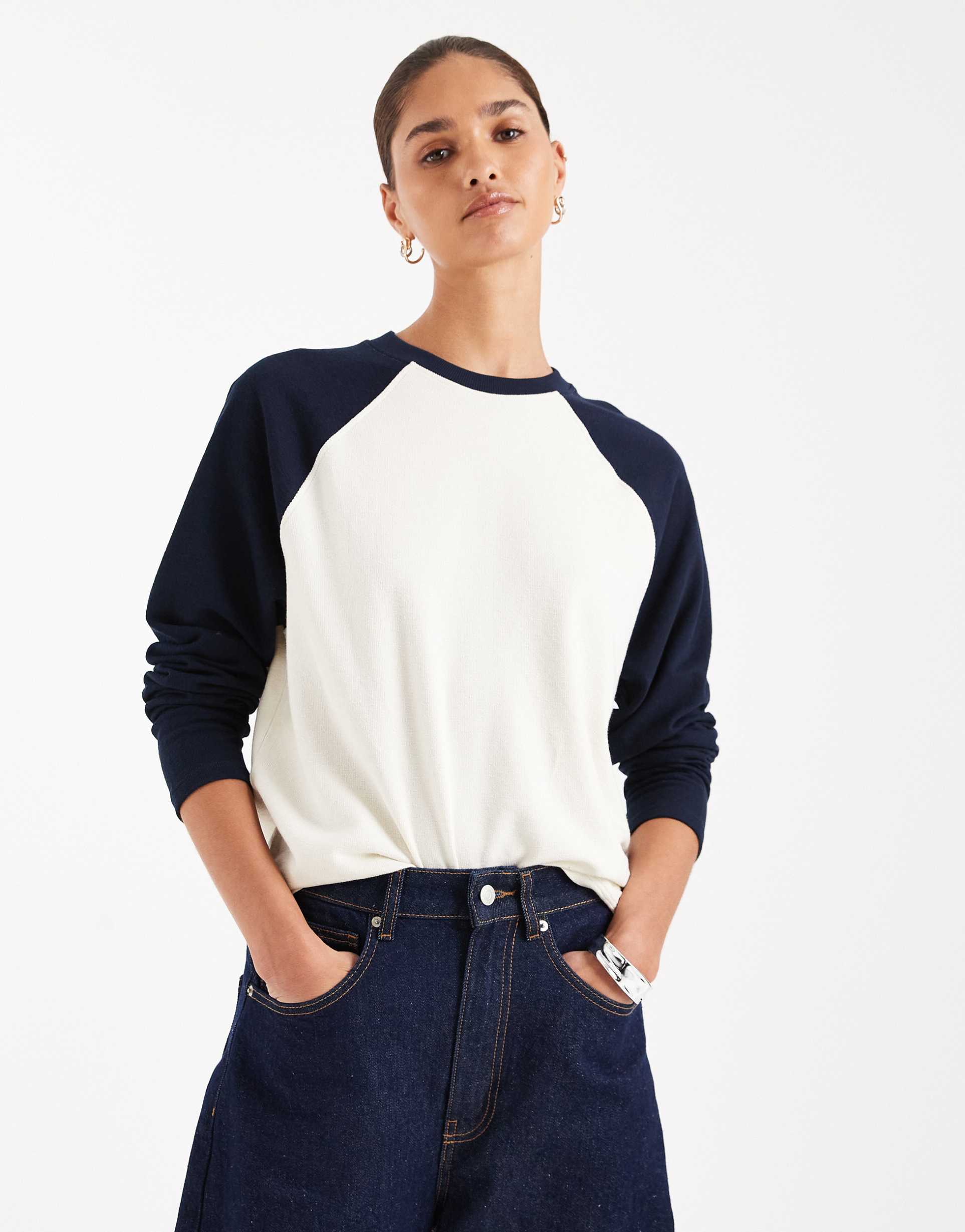 asos design textured raglan long sleeve t-shirt in cream & navy