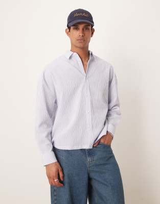 ASOS DESIGN ASOS DESIGN textured seersucker regular shirt in blue and white
