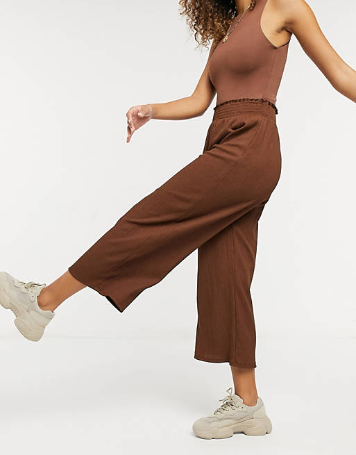  textured shirred waist culotte trouser in brown 