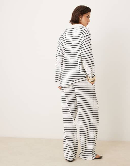 ASOS DESIGN textured stripe straight leg trouser, 3 of 5