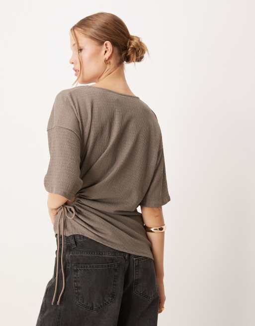 ASOS DESIGN textured t-shirt with drawstring waist detail in mocha, 3 of 4