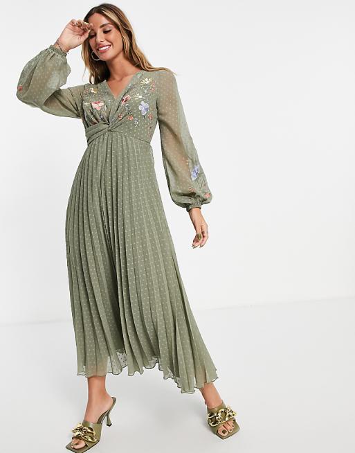 pleated dresses and embroidery Red Dress With Gold Accent on Luulla Crafted from premium Embroidery Pleated Dress OTRachy