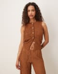 [ASOS DESIGN] ASOS DESIGN textured waistcoat top in brown (part of a set)-Green S Brown