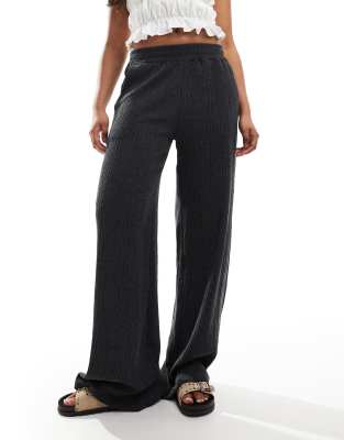 textured wide leg pants in black