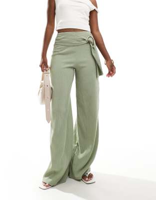 ASOS DESIGN ASOS DESIGN textured wide leg trouser with belt in light khaki-Green