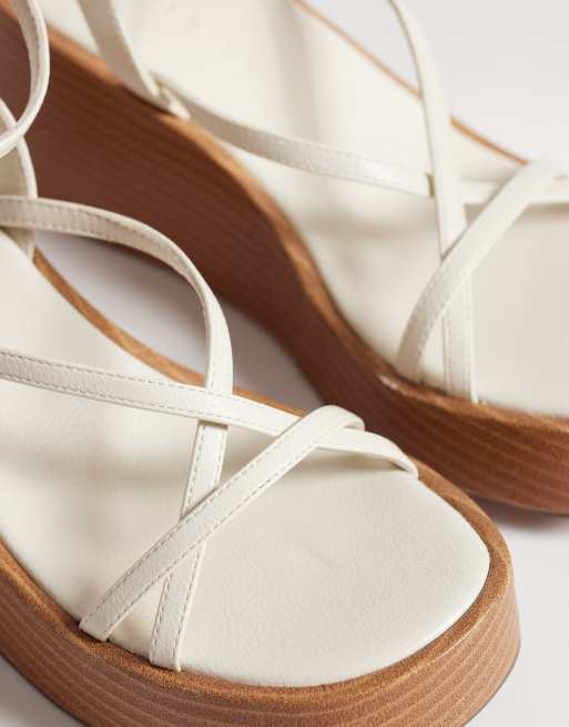 ASOS DESIGN - Thelma - Minimalistische sleehakken met bandjes in wit, 2 van 4