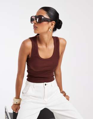 Vest 3