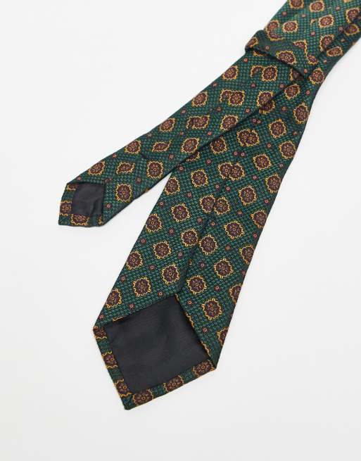 ASOS DESIGN tie and pocket square with vintage print in green