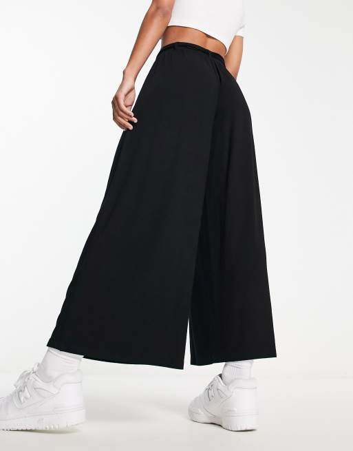 Wide leg pants on sale culottes