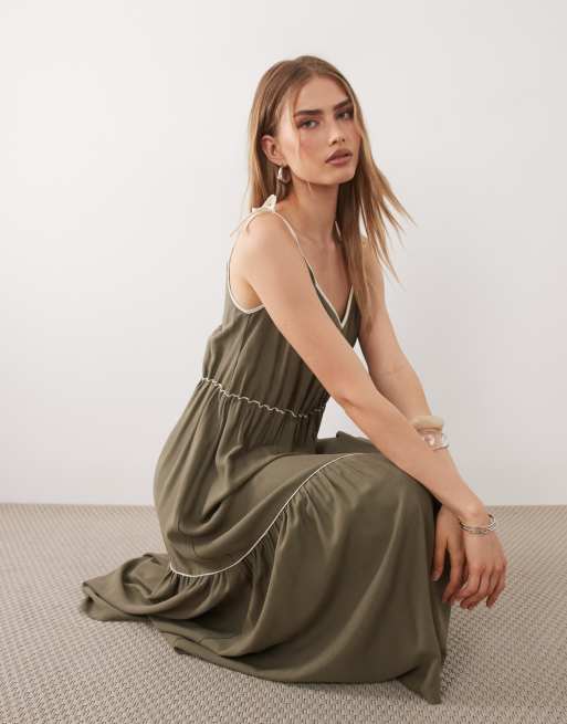 ASOS DESIGN tie detail tiered maxi dress with tipping in sage green , 2 of 4