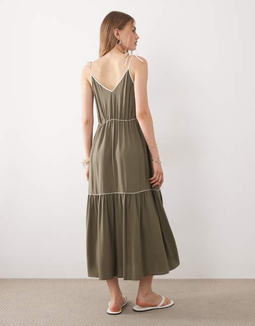 ASOS DESIGN tie detail tiered maxi dress with tipping in sage green , 4 of 4