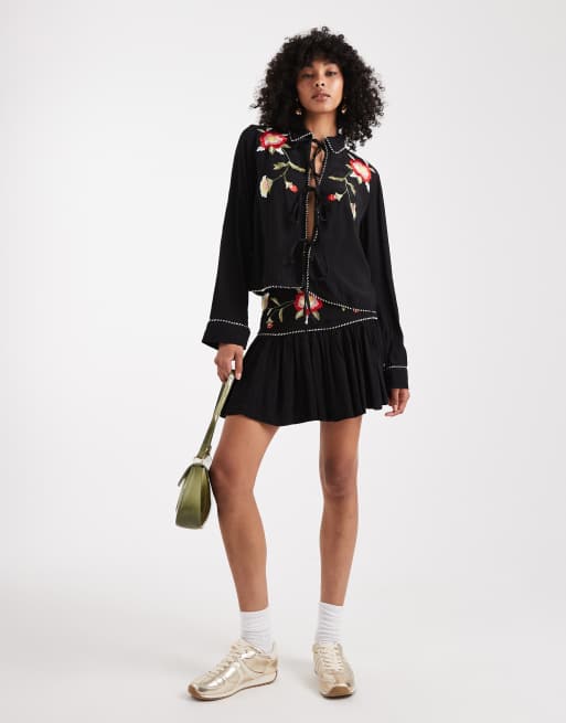 ASOS DESIGN tie front embroidery detail top - part of a set