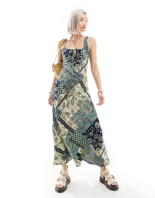 FhyzicsShops DESIGN tie front midi dress in blue paisley print