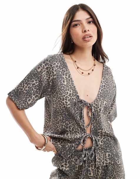 ASOS DESIGN tie front top in leopard - view 1