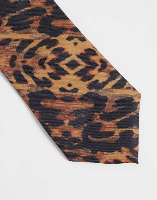ASOS DESIGN tie in leopard print, 3 of 3