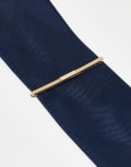 [ASOS DESIGN] ASOS DESIGN tie-pin in gold tone-Silver No Size Gold