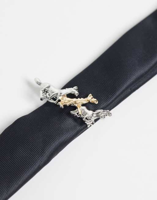 ASOS DESIGN tie pin with horse design in mixed gold and silver tone, 3 of 3