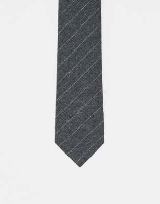 tie with stripes in gray