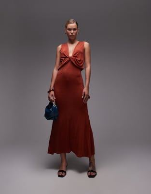 ASOS DESIGN - Tief ausgeschnittenes Maxikleid in Rostrot mit drapierter, gedrehter Vorderseite-Orange