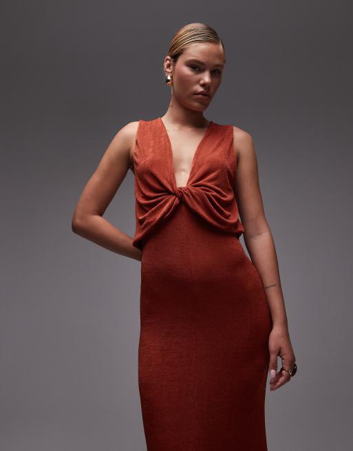 ASOS DESIGN – Tief ausgeschnittenes Maxikleid in Rostrot mit drapierter, gedrehter Vorderseite, 2 von 4