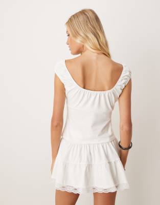 Asos Design Tiered Flippy Mini Skirt With Lace Trim In White