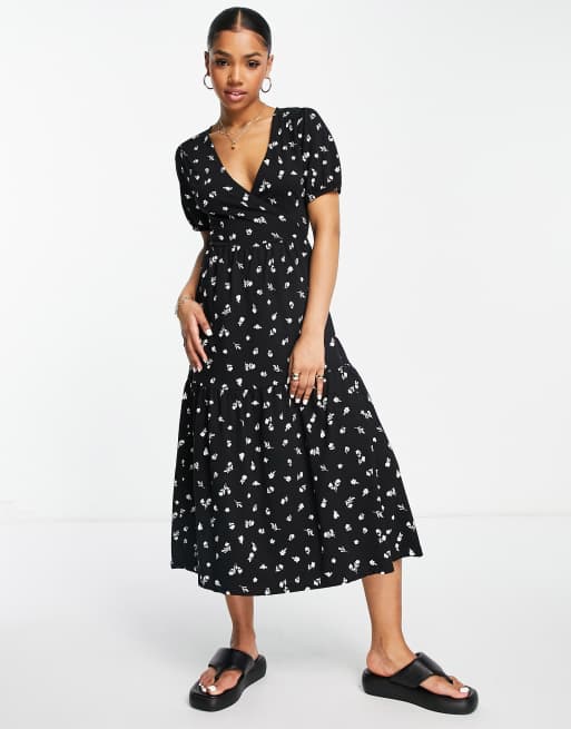 ASOS DESIGN tiered midi wrap dress with puff sleeve in mono ditsy print, 4 of 4