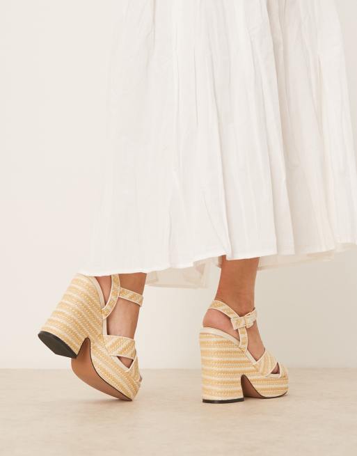 ASOS DESIGN - Tiggy - Naturfarvede sandaler med krydsremme og kilehæl, 2 af 4