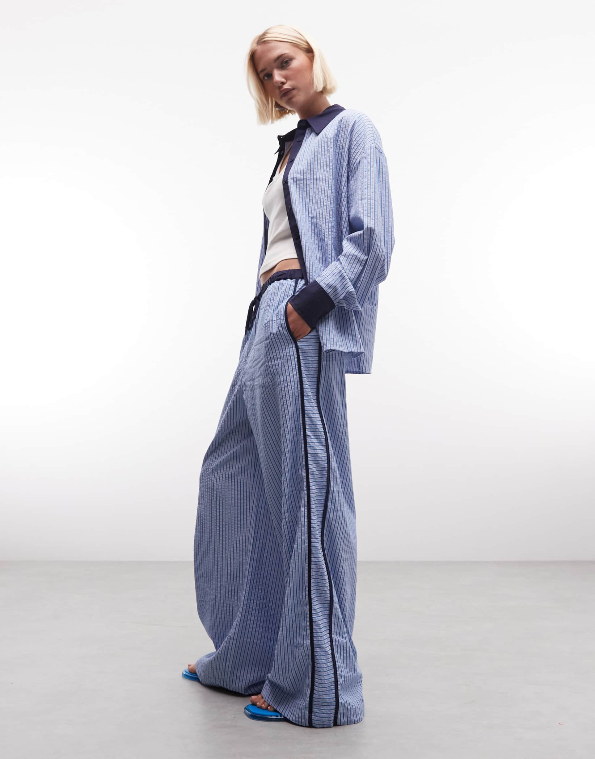asos design tipped pull on pants with tie in blue stripe