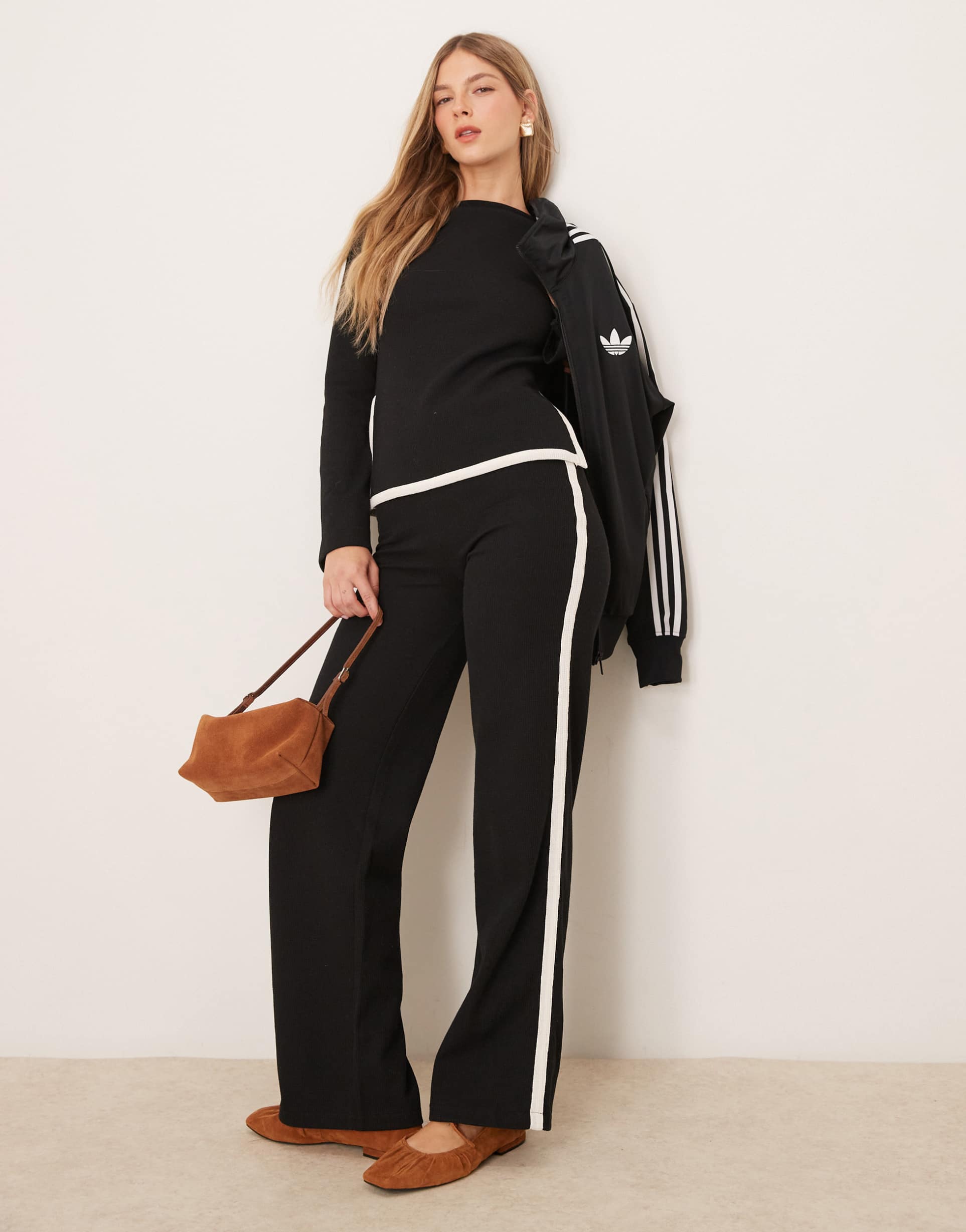 asos design tipped waffle wide leg pants in black - part of a set