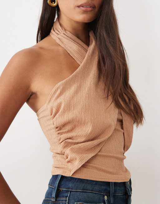 ASOS DESIGN top à col licou croisé effet froissé couleur camel, 4 de 4