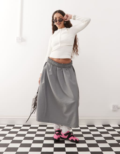 ASOS DESIGN - Top a doppio strato écru con bottoni e cut-out, 2 di 4
