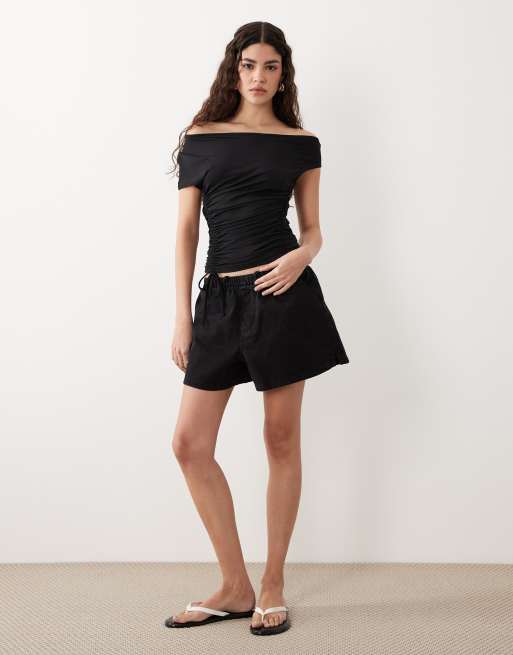ASOS DESIGN - Top à épaules dénudées et liens froncés ajustables - Noir, 2 de 4