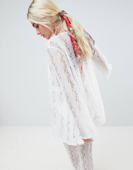 ASOS DESIGN - Top a kimono in pizzo all'uncinetto in coordinato bianco, 2 di 4