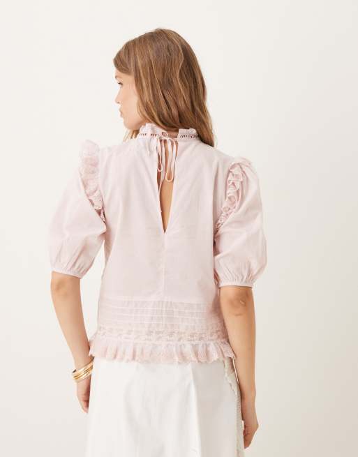 ASOS DESIGN - Top à manches courtes avec empiècements volantés en dentelle - Rose, 3 de 4