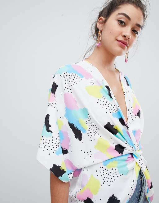 ASOS DESIGN - Top à manches kimono avec nœud sur le devant et imprimé graphique, 3 de 4