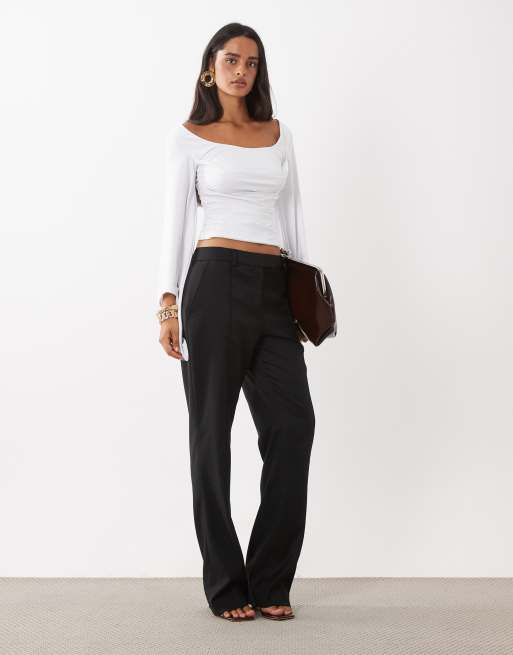 ASOS DESIGN top à manches longues en polyamide avec détail drapé écru, 2 de 4