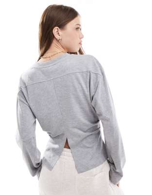 T-shirt col en V et manches longues, coupe Slim Fit, chiné gris moyen