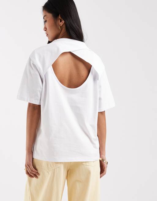 ASOS DESIGN - Top a maniche corte bianco con dettaglio stile mantella sul retro