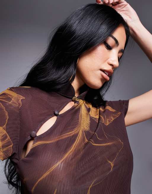 ASOS DESIGN - Top a maniche corte in rete marrone con stampa a fiori e bottoni e asole a cordoncino, 2 di 4