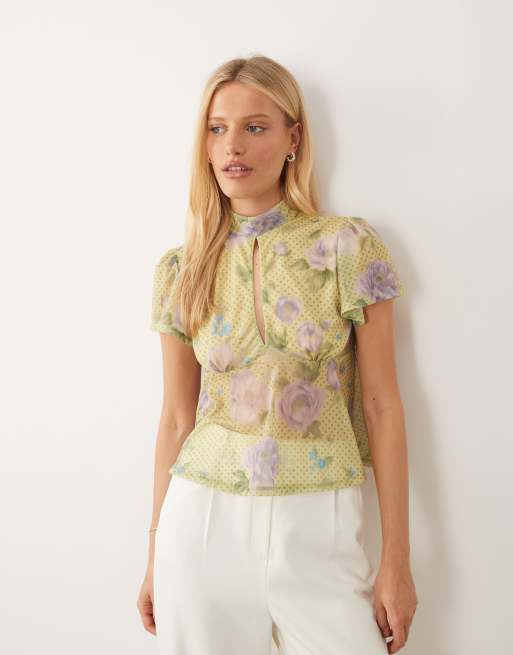ASOS DESIGN - Top a maniche corte verde a fiori con apertura a goccia, 4 di 4