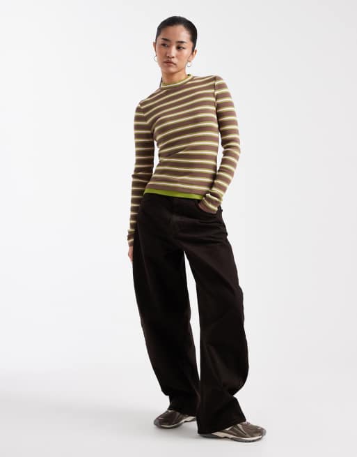 ASOS DESIGN - Top a maniche lunghe a doppio strato blu e cioccolato a righe, 2 di 4