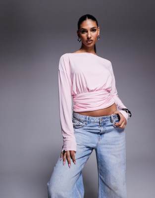 ASOS DESIGN - Top a maniche lunghe asimmetrico monospalla rosa confetto stretto in vita - view 1