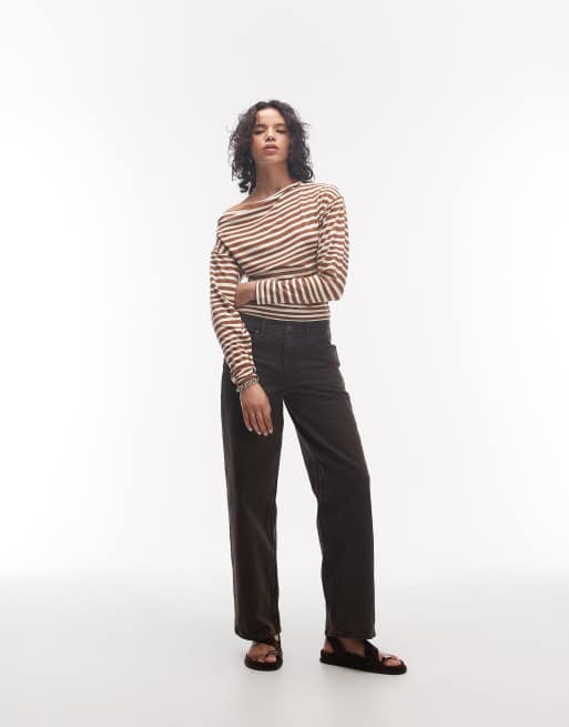 ASOS DESIGN - Top a maniche lunghe asimmetrico stretto in vita marrone e crema a righe, 4 di 4
