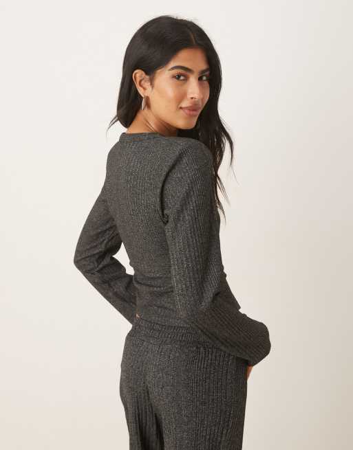 ASOS DESIGN - Top a maniche lunghe color antracite mélange a coste con chiusura con bottoni, 4 di 4