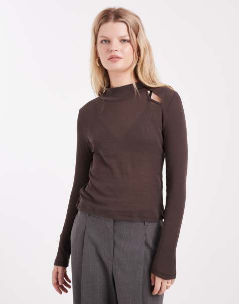 ASOS DESIGN - Top a maniche lunghe marrone cioccolato con collo a imbuto e bottoni - view 1