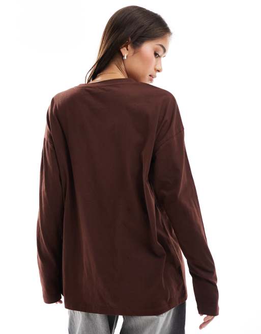 ASOS DESIGN - Top a maniche lunghe marrone con stampa “Minnesota”, 4 di 4