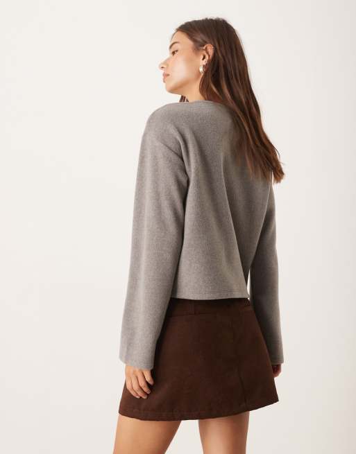 ASOS DESIGN - Top a maniche lunghe morbidissimo grigio con bottoni in coordinato, 2 di 4