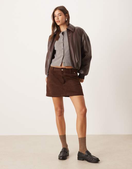 ASOS DESIGN - Top a maniche lunghe morbidissimo grigio con bottoni in coordinato, 3 di 4