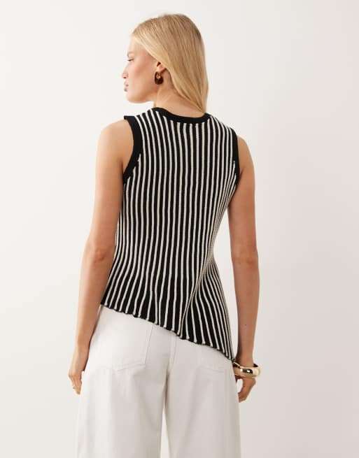 ASOS DESIGN - Top a rayas monocromáticas asimétricas plisadas de punto, 4 de 4
